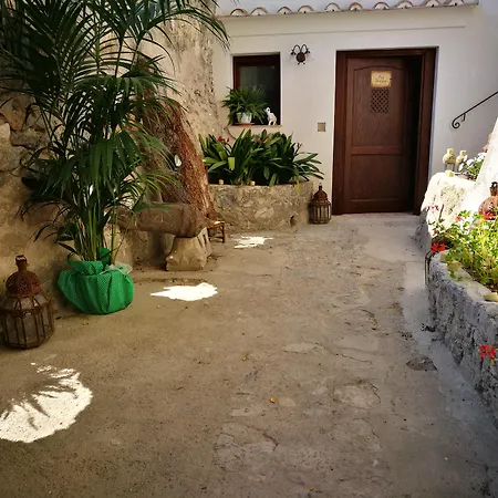 Badia Santa Maria De' Olearia (Adults Only)-3